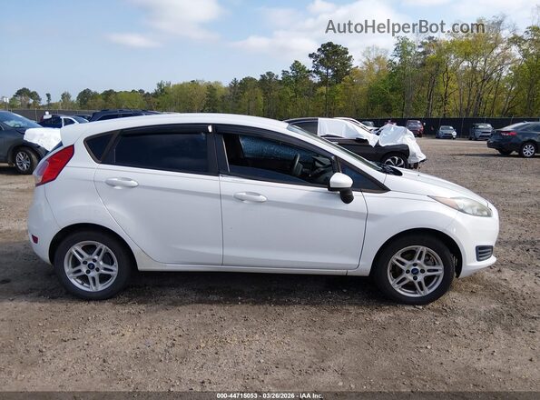 3FADP4EJ4JM114545 2018 FORD FIESTA White Rear interior view