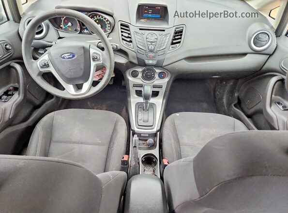 3FADP4EJ4KM125742 2019 FORD FIESTA Silver Vista del salpicadero