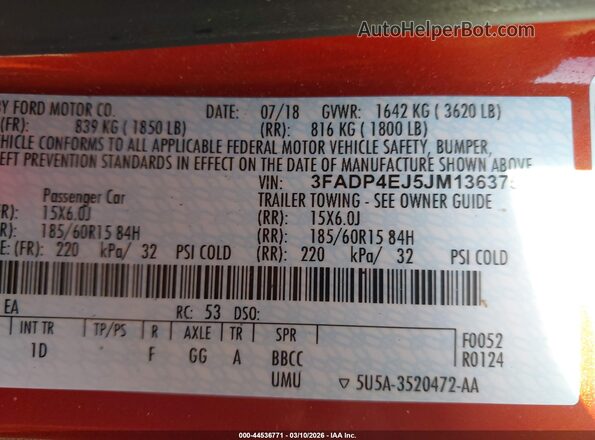 3FADP4EJ5JM136375 2018 FORD FIESTA Red Widok komory silnika