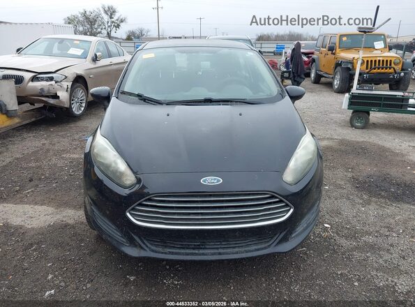 3FADP4TJ9HM169263 2017 FORD FIESTA Черный Вид панели приборов