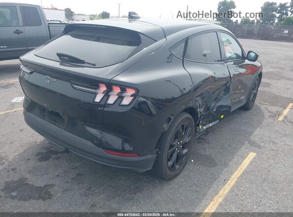 3FMTK1R41RMA23733 2024 FORD MUSTANG MACH-E Black Rear right