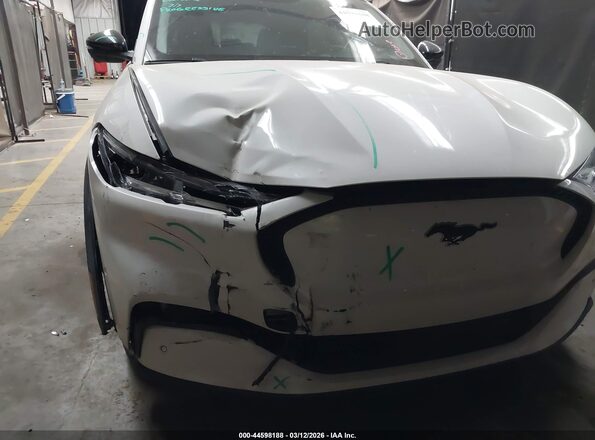 3FMTK1R46PMA62167 2023 FORD MUSTANG MACH-E White წინა ხედი