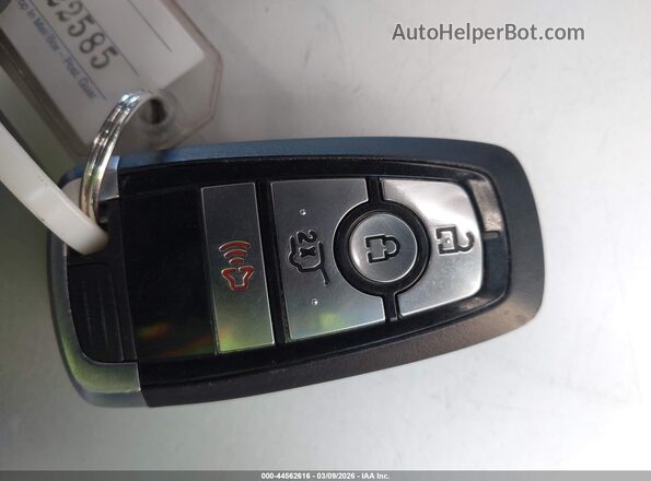 3FMTK1RM2NMA28532 2022 FORD MUSTANG MACH-E Teal Vista del salpicadero