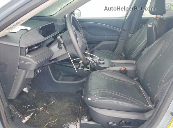 3FMTK3R78RMA16249 2024 FORD MUSTANG MACH-E PREMI Blue Front interior view