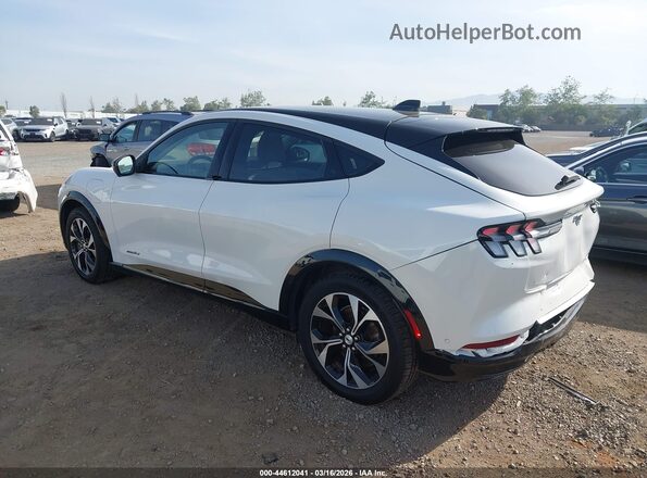 3FMTK3RM0MMA56808 2021 FORD MUSTANG MACH-E PREMI Белый Задняя левая четверть