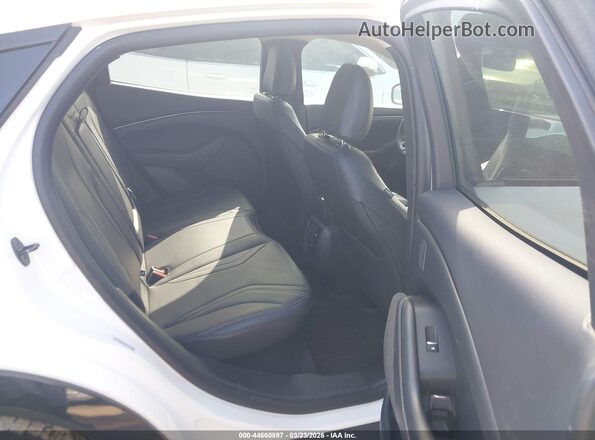 3FMTK3RM2PMA31302 2023 FORD MUSTANG MACH-E PREMI White Widok naklejki z numerem VIN