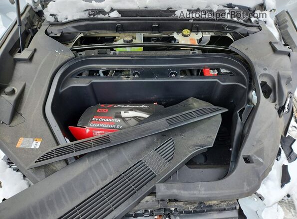 3FMTK3SS6NMA27629 2022 FORD MUSTANG MACH-E PREMI Two Tone Вид задньої частини салону