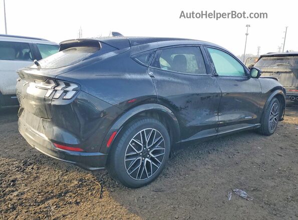 3FMTK3SU8RMA48599 2024 FORD MUSTANG MACH-E PREMI Black Հետևի աջ