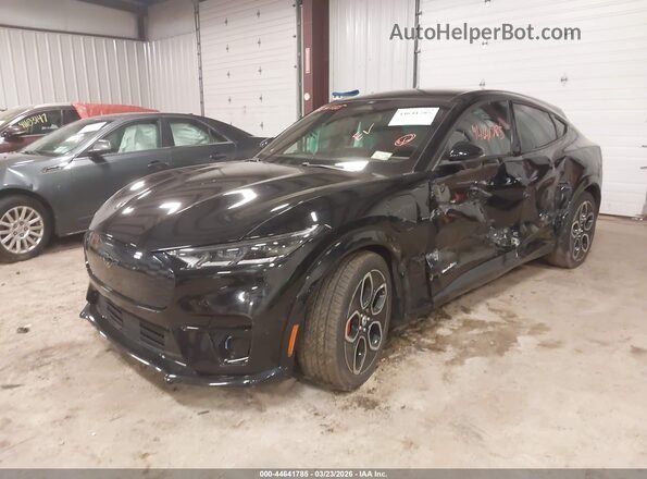 3FMTK4SEXPMA28916 2023 FORD MUSTANG MACH-E Black წინა მარცხენა ხედი სამი მეოთხედიდან