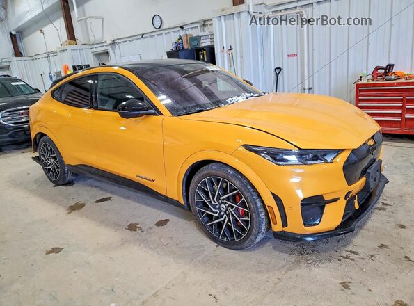 3FMTK4SX9MME04440 2021 FORD MUSTANG Оранжевый Передняя правая четверть