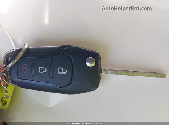 3FTTW8E92NRA97646 2022 FORD MAVERICK Белый Вид панели приборов