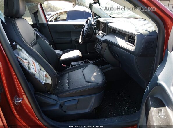 3FTTW8M31RRA77245 2024 FORD MAVERICK Красный Вид салона спереди