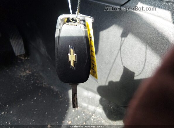 3G1BE6SM3HS568592 2017 CHEVROLET CRUZE Silver Widok deski rozdzielczej