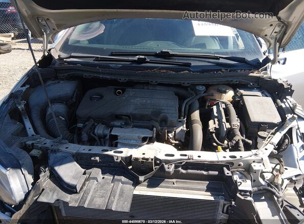 3G1BE6SM3HS568592 2017 CHEVROLET CRUZE Silver Widok z tyłu