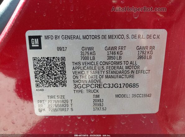 3GCPCREC3JG170685 2018 CHEVROLET SILVERADO Red Vista del compartimento del motor