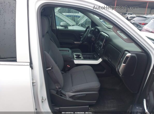 3GCPCREC4HG510646 2017 CHEVROLET SILVERADO White Front interior view