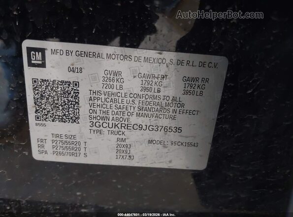 3GCUKREC9JG376535 2018 CHEVROLET SILVERADO Black Vista del compartimento del motor