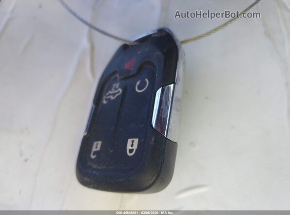 3GCUYGED6LG303945 2020 CHEVROLET SILVERADO Серебряный Вид панели приборов