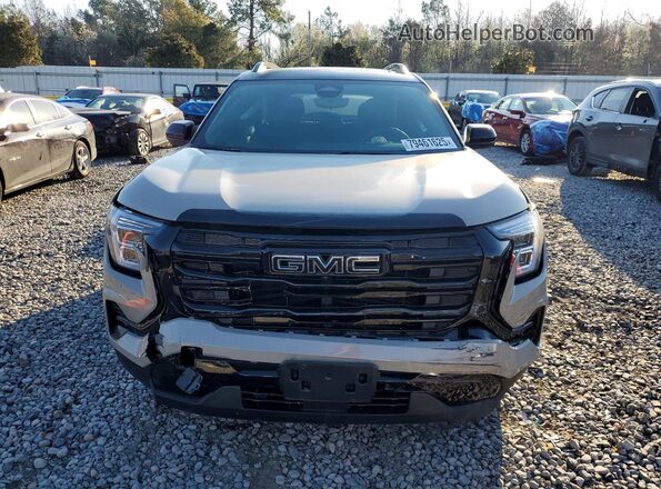 3GKALMEG8TL266869 2026 GMC TERRAIN Серый Вид спереди