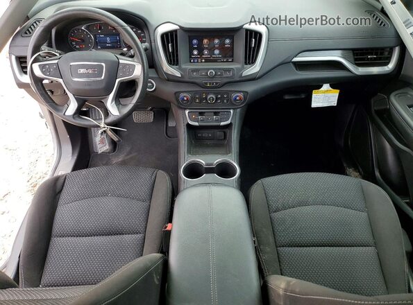 3GKALMEGXRL385595 2024 GMC TERRAIN Silver Widok deski rozdzielczej