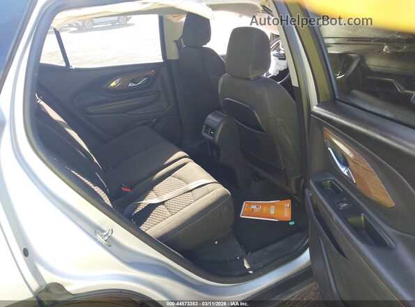 3GKALMEV1JL236253 2018 GMC TERRAIN Silver Widok naklejki z numerem VIN