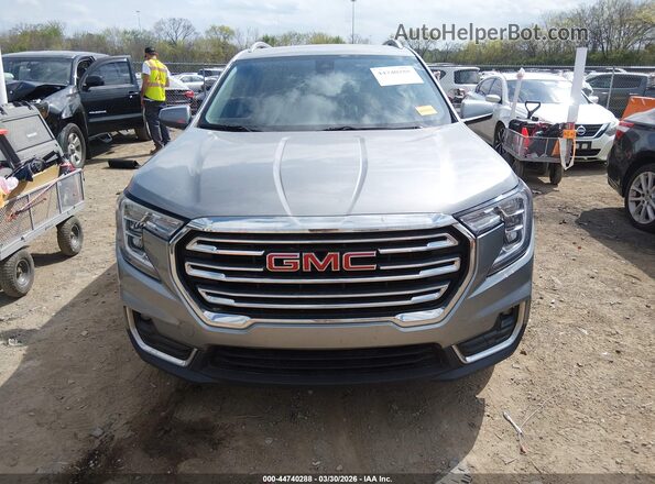 3GKALPEG1PL140571 2023 GMC TERRAIN Silver Widok wnętrza z tyłu