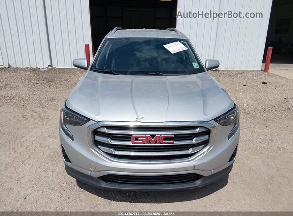 3GKALPEV2KL372524 2019 GMC TERRAIN Silver Rear interior view