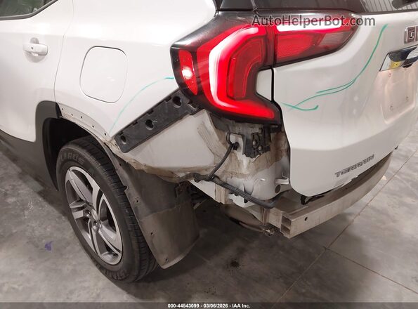3GKALVEV1ML330868 2021 GMC TERRAIN White Widok z przodu