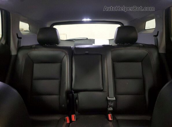 3GKALVEV4ML317015 2021 GMC TERRAIN Gray Widok tylnych siedzeń