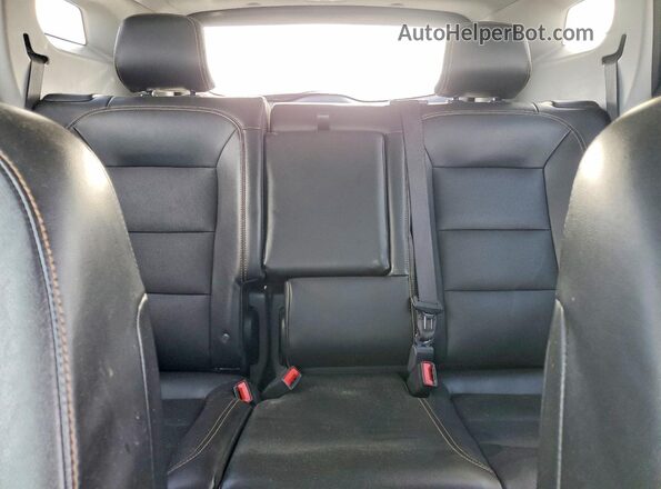 3GKALVEV9ML390882 2021 GMC TERRAIN Silver Հետևի նստատեղերի տեսք