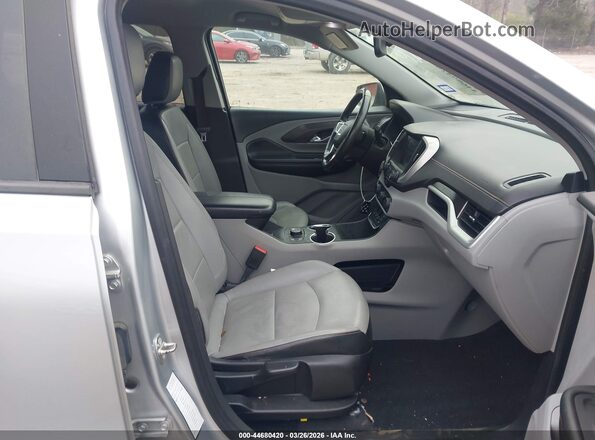 3GKALVEX2JL357476 2018 GMC TERRAIN Серебряный Вид салона спереди