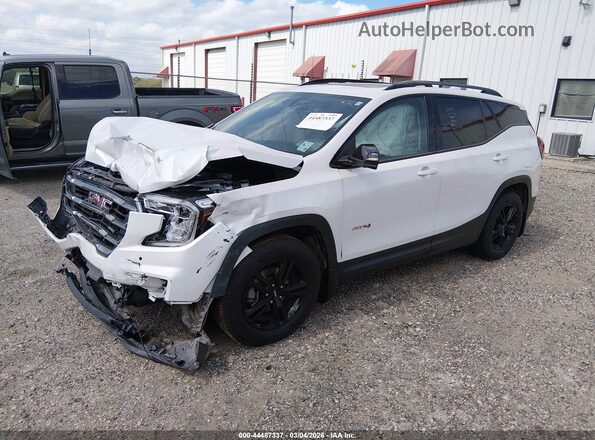 3GKALYEG2RL129183 2024 GMC TERRAIN Белый Передняя левая четверть