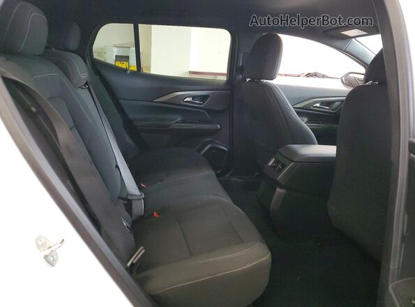 3GN7DMRP3SS208824 2025 CHEVROLET EQUINOX Белый Вид задней части салона