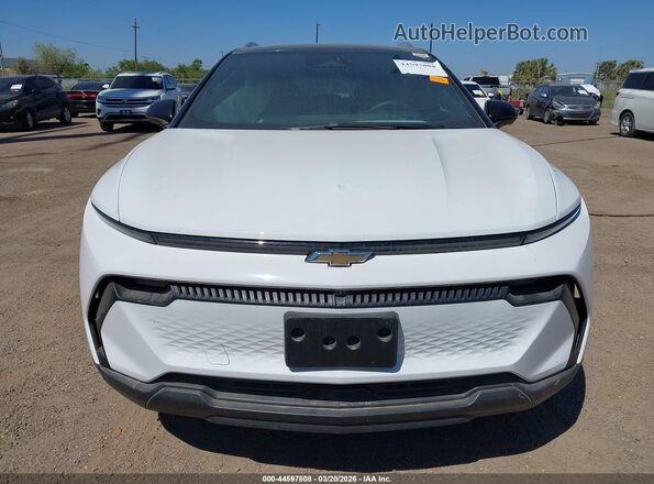 3GN7DNRP4TS109260 2026 CHEVROLET EQUINOX White Rear interior view
