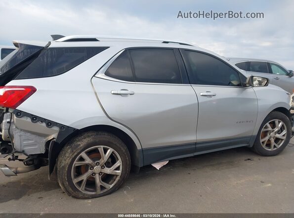 3GNAXKEX7JS603644 2018 CHEVROLET EQUINOX Silver Vista interior trasera