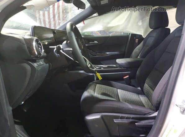 3GNAXPEG8TL236909 2026 CHEVROLET EQUINOX Белый Вид салона спереди
