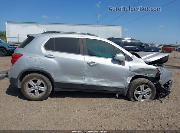 3GNCJLSB6KL121025 2019 CHEVROLET TRAX Silver Սալոնի 360 աստիճան տեսք