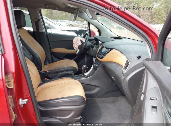 3GNCJLSB7LL264602 2020 CHEVROLET TRAX Burgundy Front interior view
