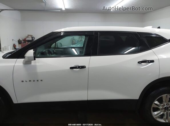 3GNKBBRA6MS527962 2021 CHEVROLET BLAZER White სალონის 360-გრადუსიანი ხედი
