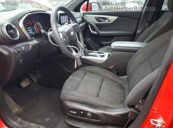 3GNKBCR42MS534875 2021 CHEVROLET BLAZER Red წინა სალონის ხედი