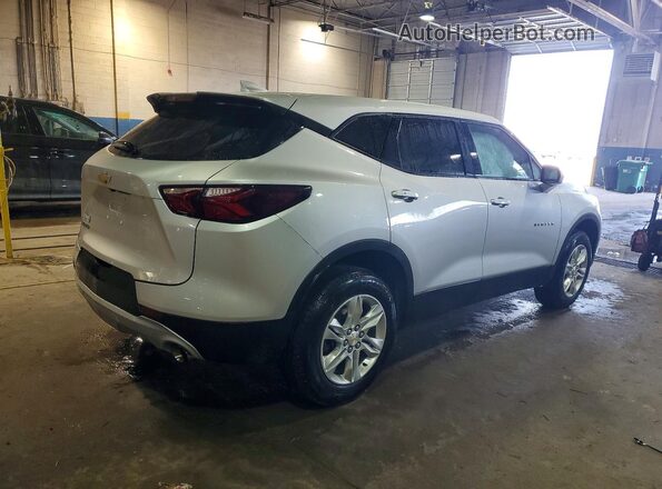3GNKBCR43MS550955 2021 CHEVROLET BLAZER Silver Delantero derecho