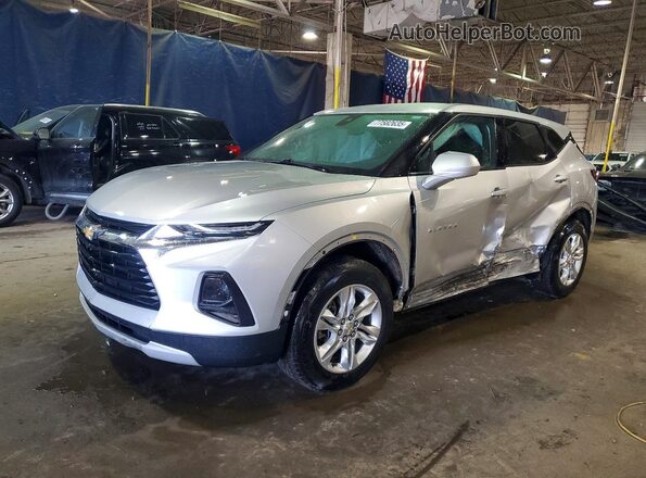 3GNKBCR43MS550955 2021 CHEVROLET BLAZER Silver Trasero izquierdo