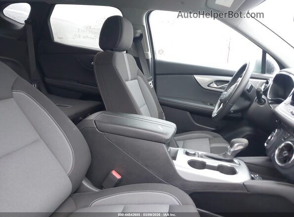 3GNKBCR49SS187347 2025 CHEVROLET BLAZER Черный Вид салона спереди