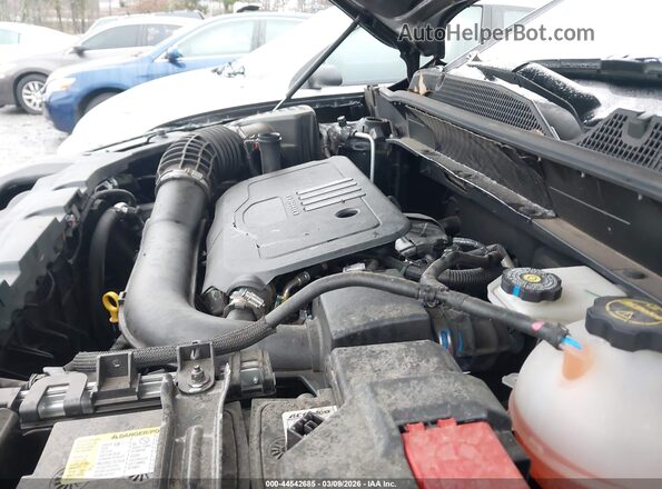 3GNKBCR49SS187347 2025 CHEVROLET BLAZER Черный Вид сзади