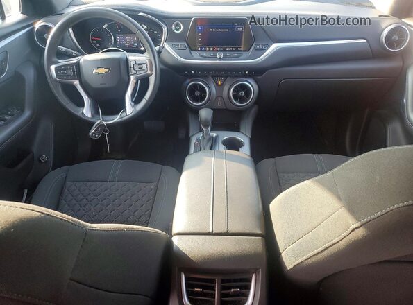 3GNKBCRS5MS538269 2021 CHEVROLET BLAZER Silver წინა პანელის ხედი