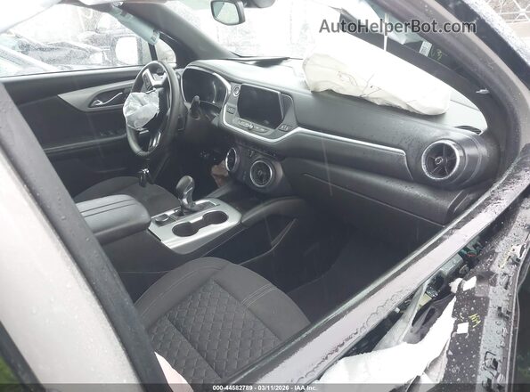 3GNKBCRS8MS540761 2021 CHEVROLET BLAZER Gray Vista interior delantera