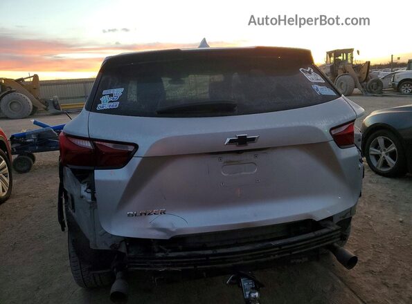3GNKBCRSXMS586477 2021 CHEVROLET BLAZER Gray Rear view