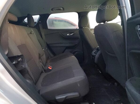 3GNKBCRSXMS586477 2021 CHEVROLET BLAZER Gray Rear seats view