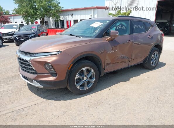 3GNKBDR42RS169353 2024 CHEVROLET BLAZER Brown Передня ліва чверть