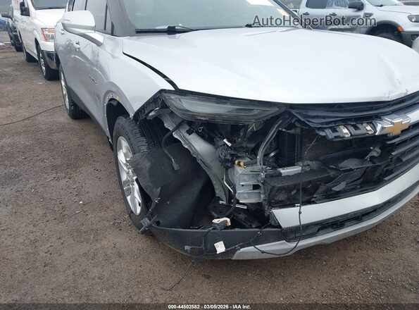 3GNKBDRS4LS536680 2020 CHEVROLET BLAZER Silver Vista frontal